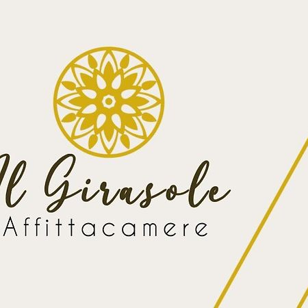 ホテル Il Girasole ポルト・トッレス エクステリア 写真